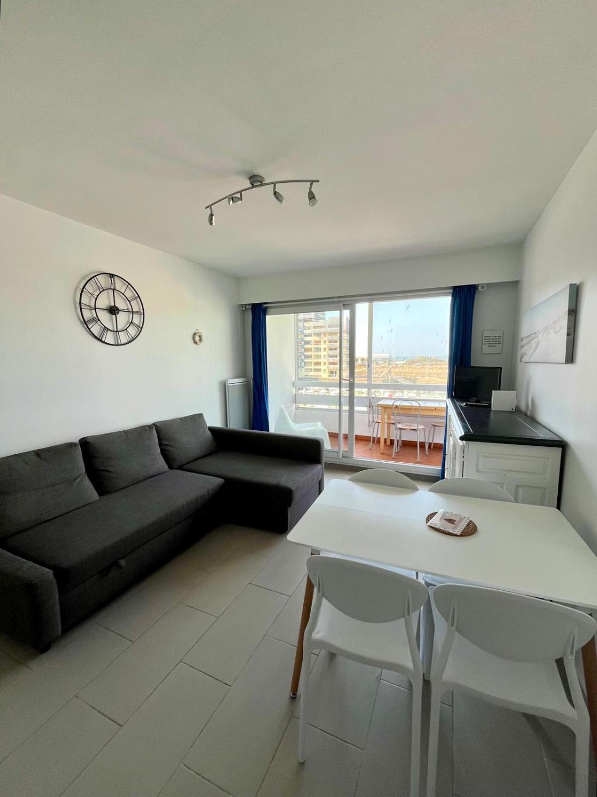 Appartement Vue Mer Et Marina, Loggia - Parking Курсель-сюр-Мер Екстер'єр фото