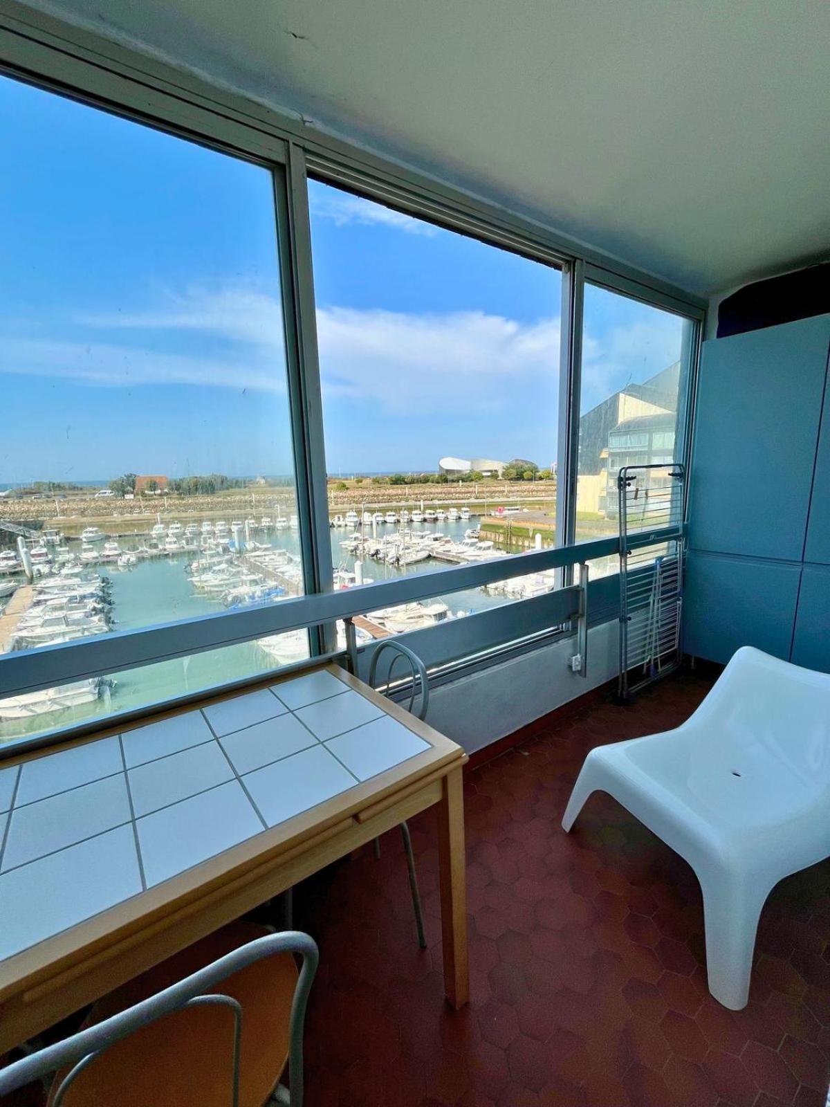 Appartement Vue Mer Et Marina, Loggia - Parking Курсель-сюр-Мер Екстер'єр фото